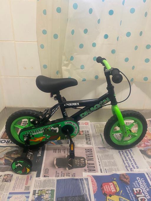 Buy & Sell West London Acton - West London - Photos for Kids bike .