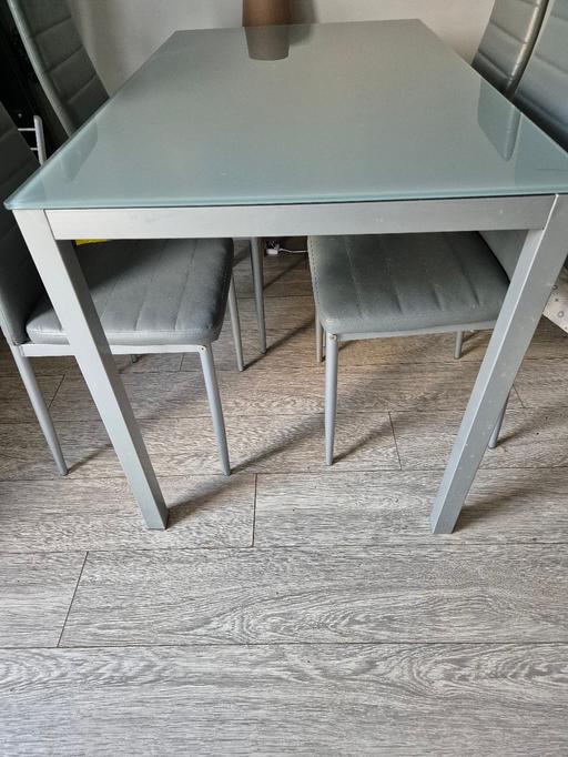 Buy & Sell Kent Medway - Kent - Photos for grey glass top metal dining table