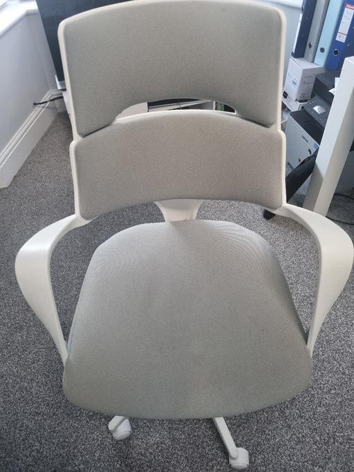 Buy & Sell Greater Manchester Oldham - Photos for Desk chair