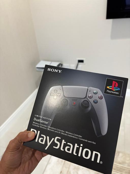 Buy & Sell East London Emerson Park - East London - Photos for Sony PlayStation 5 controller