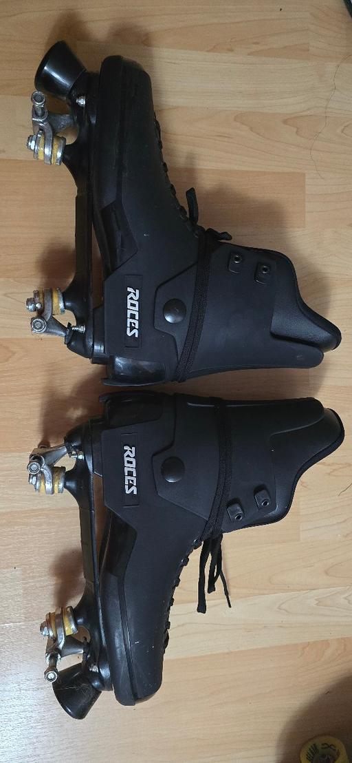 Buy & Sell Hertfordshire Welwyn Hatfield - Photos for Roces quad roller skates