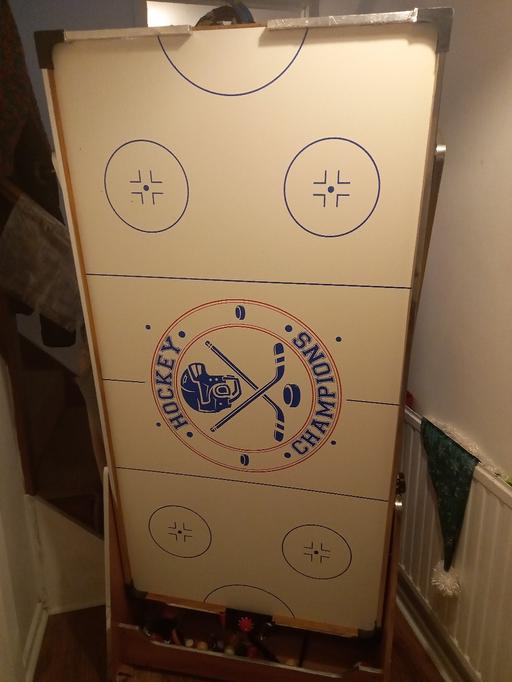 Buy & Sell South East London Thamesmead - South East London - Photos for Pool & Air Hockey table