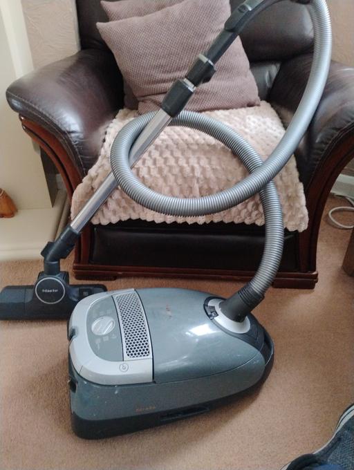 Buy & Sell West Midlands Sandwell - Photos for vacuum cleaner