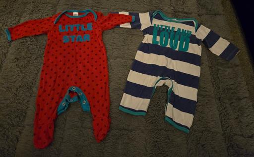 Buy & Sell West Yorkshire Kirklees - Photos for Babygrow/Romper Set - Newborn