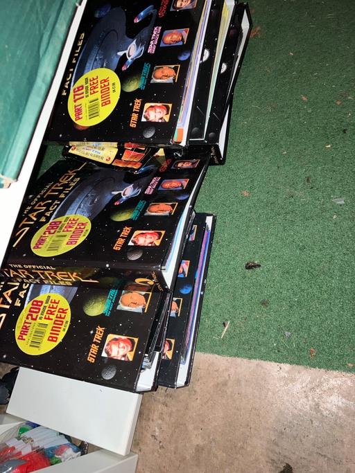 Buy & Sell Staffordshire Stoke-on-Trent - Photos for Star Trek fact files joblot