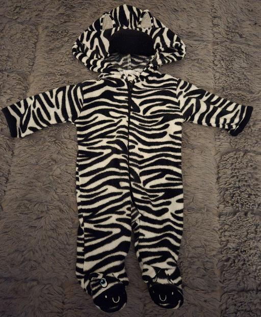 Buy & Sell West Yorkshire Kirklees - Photos for Zebra Babygrow - Newborn - Up to 7.5lbs