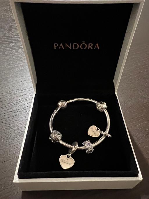 Buy & Sell South East London Kennington - South East London - Photos for Mother and daughter charm Pandora bracelet