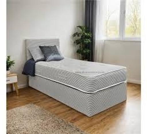 Buy & Sell Brent East Lane Business Park - Brent - Photos for Divan Base with Headboard and mattress