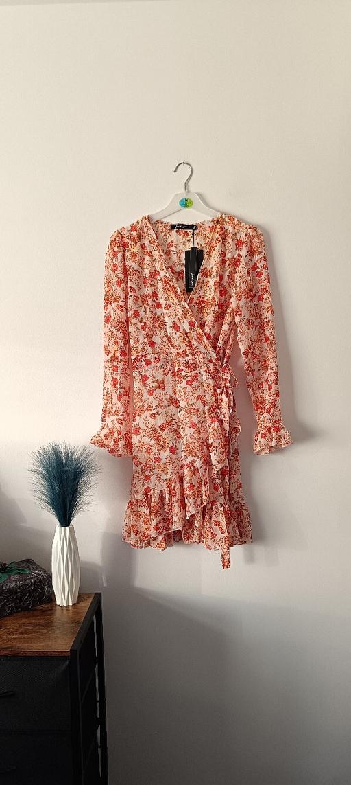 Buy & Sell Swansea - Wales Blaenymaes - Swansea - Photos for Long Sleeve floral print Ruffle Wrap dress