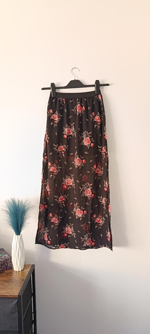 Buy & Sell Swansea - Wales Blaenymaes - Swansea - Photos for Floral print Midi side slits chiffon skirt