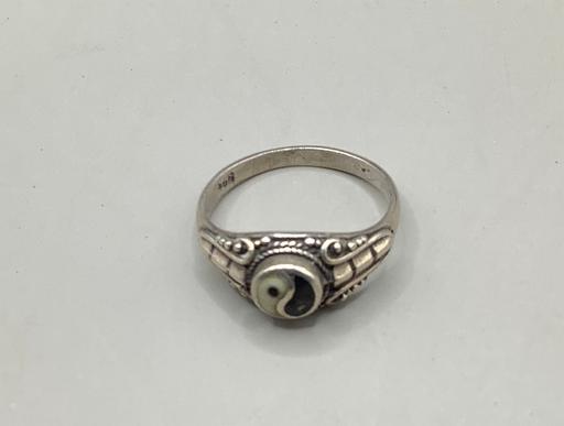 Buy & Sell Central London Cannon Street Station - Central London - Photos for Ornate yin Yang 925 silver ring l.5