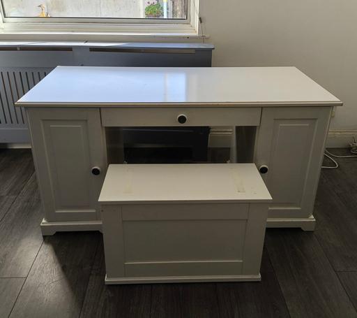 Buy & Sell East London Seven Kings - East London - Photos for IKEA Liatorp Desk/Dresser with Storage Seat