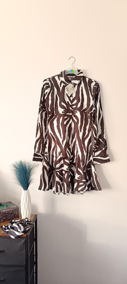 Buy & Sell Swansea - Wales Blaenymaes - Swansea - Photos for Button Up long sleeve zebra print belted dres