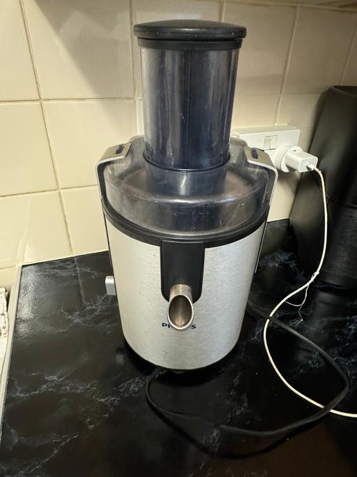 Buy & Sell South West London West Brompton - South West London - Photos for Philips HR1861 Juicer Machine