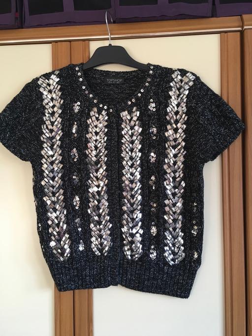 Buy & Sell Bedfordshire Central Bedfordshire - Photos for Top Shop Cardigan Size 8