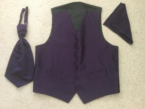 Buy & Sell Warwickshire North Warwickshire - Photos for Mens Waistcoat/Scrunchie Tie (size 42