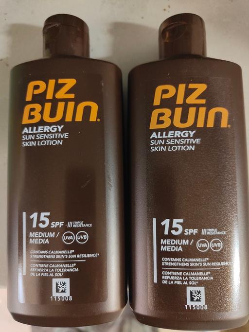 Buy & Sell West Midlands Sandwell - Photos for piz buin sun lotions spf15