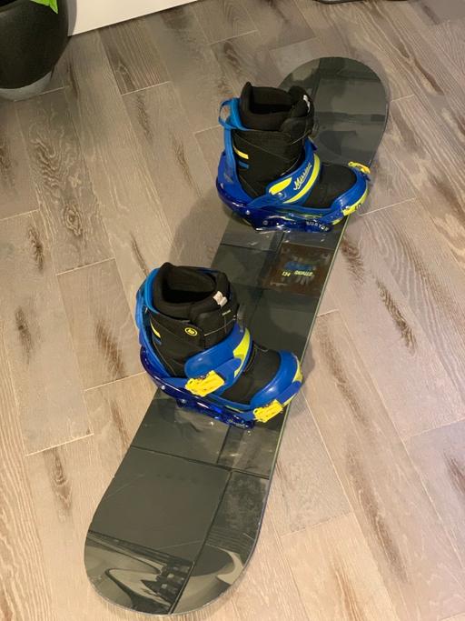 Buy & Sell South West London Tooting Bec - South West London - Photos for Burton snowboard binding and boots