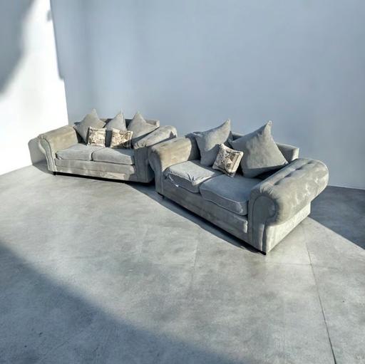 Buy & Sell Brent East Lane Business Park - Brent - Photos for 3+2 seater Verona sofa available