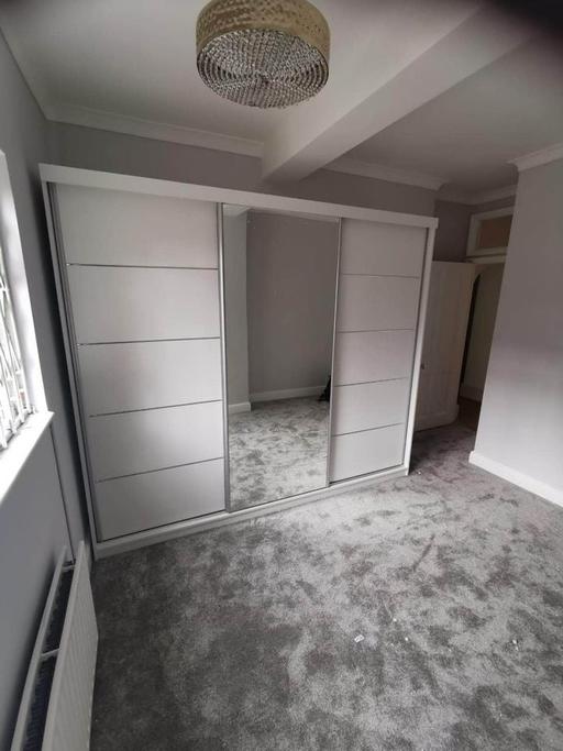 Buy & Sell Brent East Lane Business Park - Brent - Photos for 250cm Oslo Sliding door wardrobe