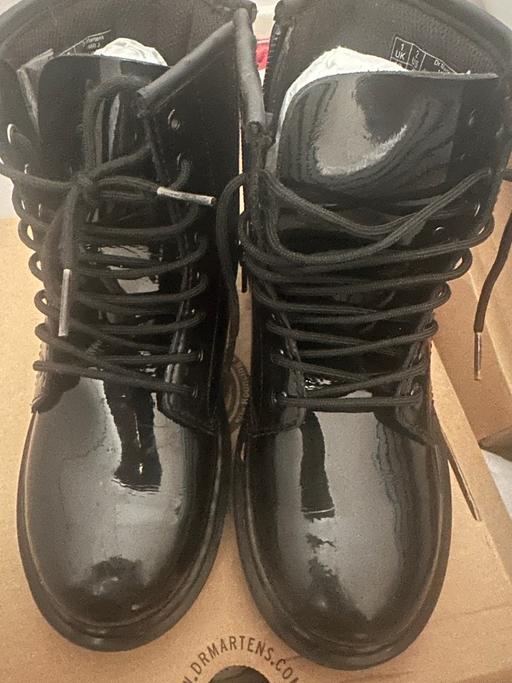 Buy & Sell South West London Tooting Bec - South West London - Photos for Dr Marten boots