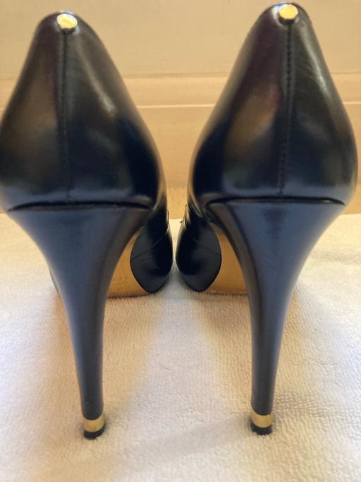 Buy & Sell East London Havering - Photos for Ted Baker Heels size 5