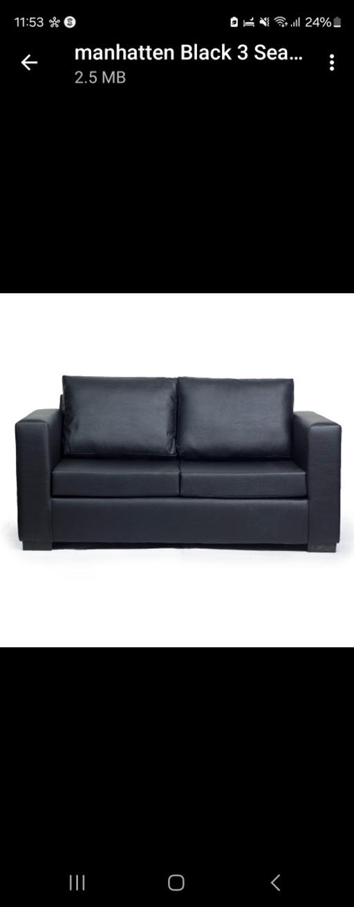 Buy & Sell North London Islington - North London - Photos for 3 seater sofa