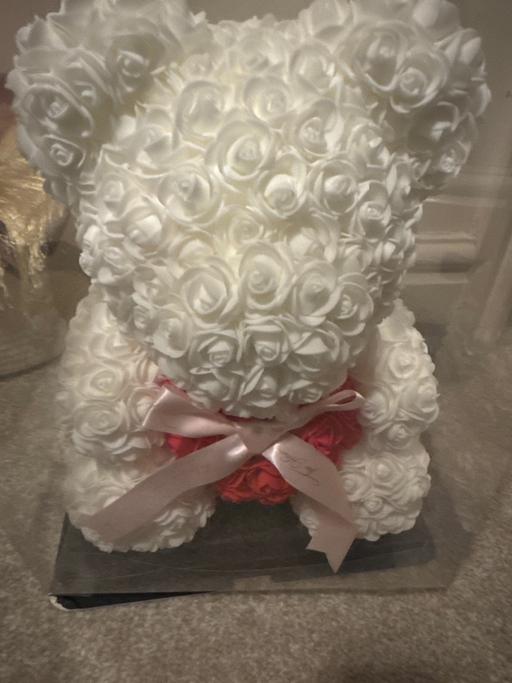 Buy & Sell Lancashire Blackburn with Darwen - Photos for Foam flower covered teddy bear