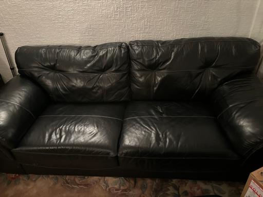 Buy & Sell West Midlands Walsall - Photos for Leather three piece sofa