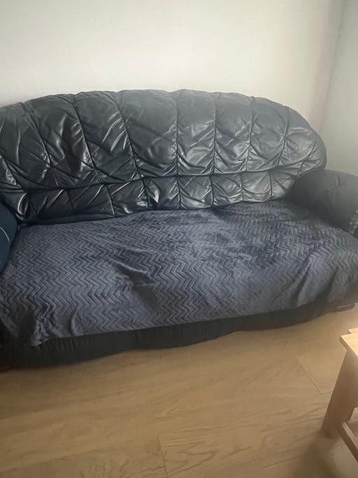 Buy & Sell Bedfordshire Bedford - Photos for Dark blue leather sofa +2 arm chairs- FREE