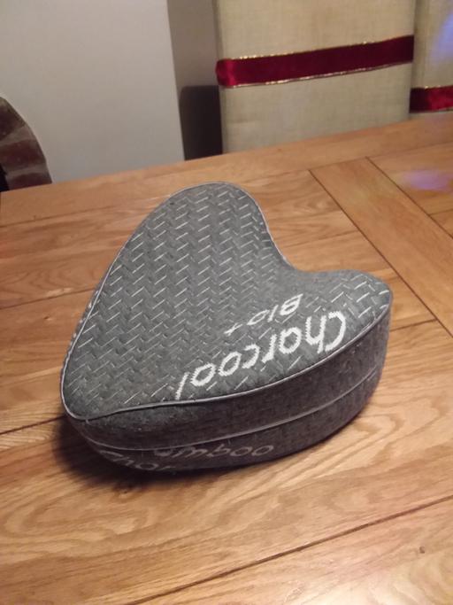 Buy & Sell West Midlands Walsall - Photos for Knee Support Pillow