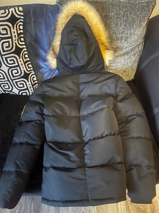 Buy & Sell North Northamptonshire Denington Industrial Estate - North Northamptonshire - Photos for Boys coat