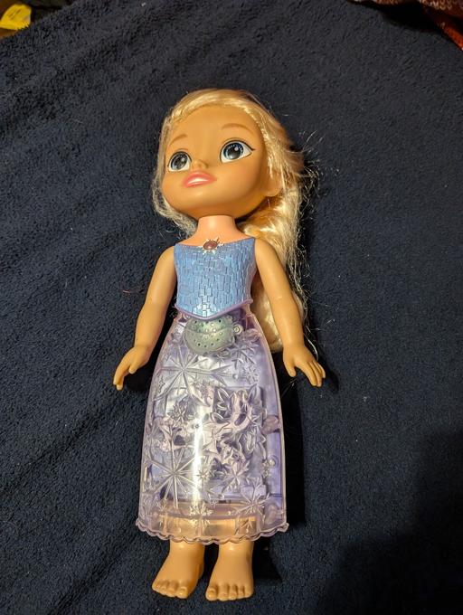 Buy & Sell Caerphilly - Wales Ochrwyth - Caerphilly - Photos for Elsa frozen doll