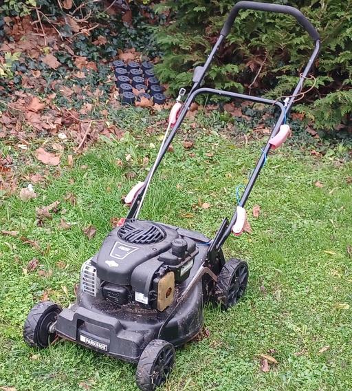 Buy & Sell Essex Southend-on-Sea - Photos for Lawnmower petrol push mower