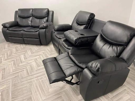 Buy & Sell Brent East Lane Business Park - Brent - Photos for 3+2 Leather Roma Recliner Sofa Available