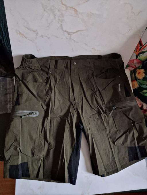 Buy & Sell Oxfordshire Cherwell - Photos for cargo shorts 3XL