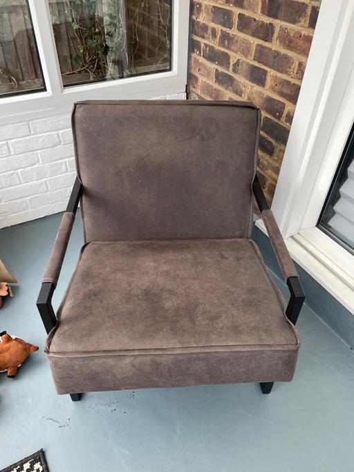 Buy & Sell Essex Epping Forest - Photos for Chair