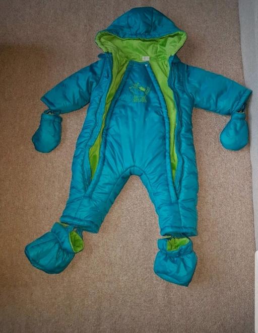 Buy & Sell East London Devons Road - East London - Photos for Baby winter suit 6 - 12 months