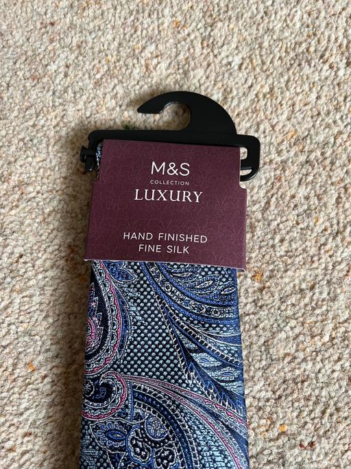 Buy & Sell Warwickshire North Warwickshire - Photos for M&S Luxury Fine Silk Tie – Blue Mix Paisley