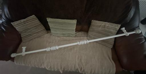 Buy & Sell Merseyside Wirral - Photos for White wooden curtain pole