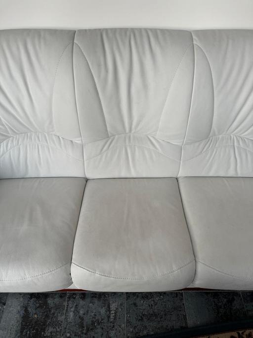 Buy & Sell East London Emerson Park - East London - Photos for PAIR WHITE 3 SEATER LEATHER SOFAS