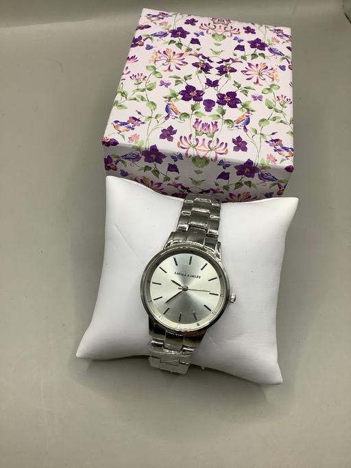 Buy & Sell Central London Cannon Street Station - Central London - Photos for Laura Ashley ladies stainless steel watch