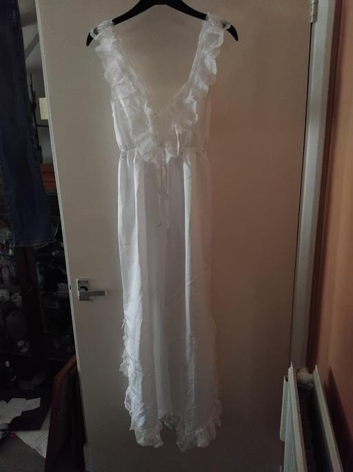 Buy & Sell Hampshire Test Valley - Photos for Nightdress