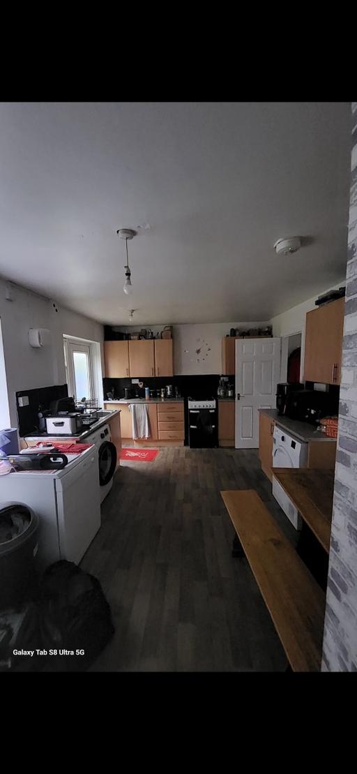 Residential Property Staffordshire South Staffordshire - Photos for 3 bedroom house swap Featherstone