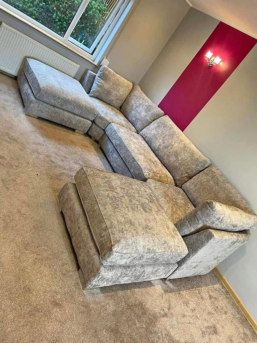Buy & Sell Brent East Lane Business Park - Brent - Photos for Brand new U Shape sofa available
