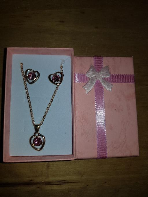 Buy & Sell Lancashire Blackpool - Photos for Heart necklace & earrings set NEW