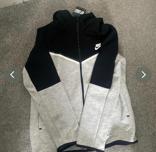 Buy & Sell Merseyside Liverpool - Photos for Black and white tech fleece (Medium)