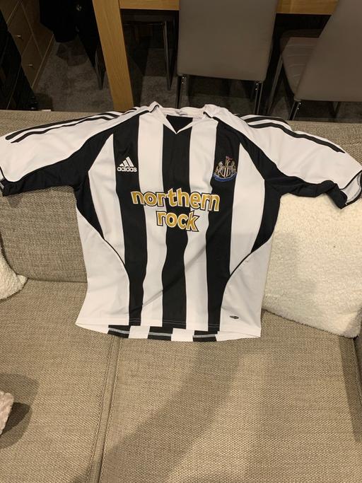 Buy & Sell Tyne and Wear Newcastle upon Tyne - Photos for Newcastle United football top