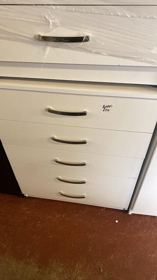 Buy & Sell West Midlands Coventry - Photos for Large 5 drawers chest -white