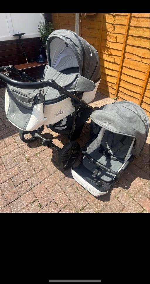 Buy & Sell West Midlands Solihull - Photos for venicci 2in1 white leader and grey